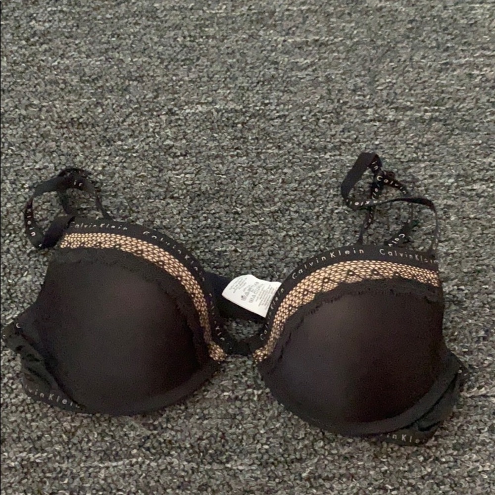 Black and tan Calvin Klein push up bra